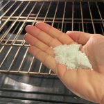 Cómo Quitar el Aceite Quemado del Horno sin esfuerzo y sin Utilizar Productos Químicos