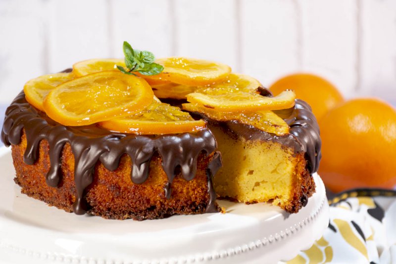 ¡Dulce Tentación en Cada Bocado! Descubre el Exquisito Pastel de Naranja y Chocolate