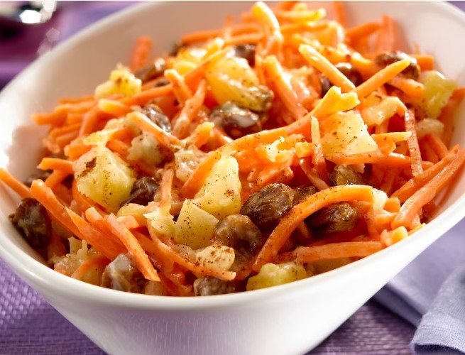 Receta de Ensalada de Zanahoria Tropical: Una explosión de frescura y sabor