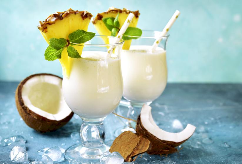 ¡Cómo hacer una Piña Colada muy Fácil y Deliciosa!