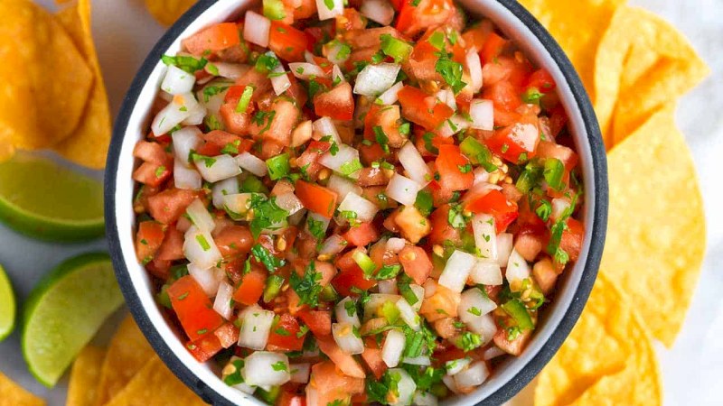 Cómo Hacer Pico de Gallo, Receta de la Salsa Mexicana Tradicional