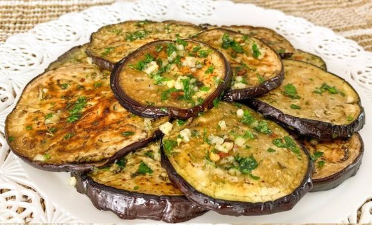 ¡Nunca había comido una Berenjena tan Deliciosa! Receta italiana de berenjenas al Ajillo 🍆🧄🌿