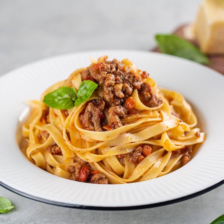 ¡Tallarines con Salsa Boloñesa! Un clásico irresistible