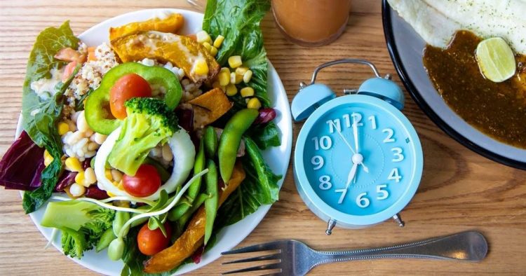 Ayuno intermitente: ¿Cuáles son sus beneficios y cómo se hace? ayuno-intermitente-cuales-son-sus-beneficios-y-como-se-hace-ayuno-intermitente-dieta_453869e6_1200x630