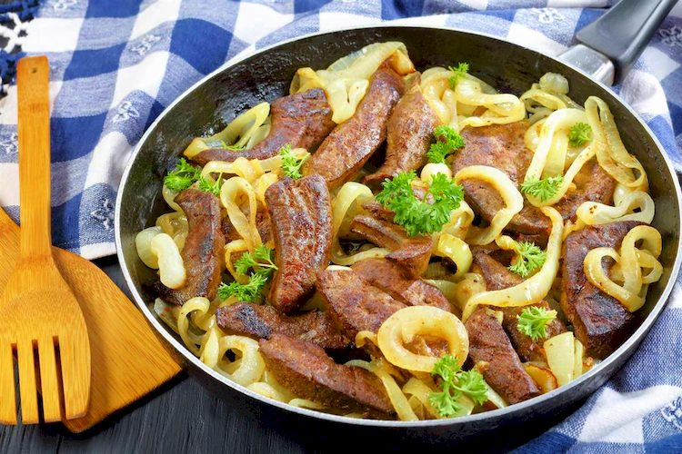 Delicioso Hígado Encebollado ¡Receta de la Abuela!😋 delicioso-higado-encebollado-receta-de-la-abuelaf09f988b-higado-encebollado