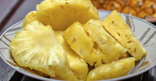 Esta es la Mejor forma de Conservar la Piña en el Refrigerador por un Largo Tiempo....🍍🍍. esta-es-la-mejor-forma-de-conservar-la-pina-en-el-refrigerador-por-un-largo-tiempo-f09f8d8df09f8d8d-PINAS
