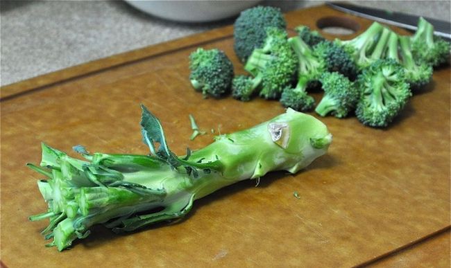 hojas de brocoli